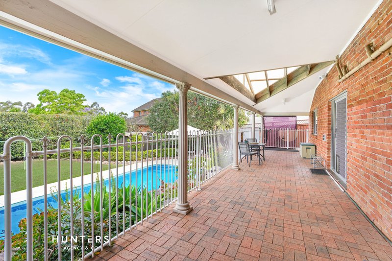 Photo - 34 Strathalbyn Drive, Oatlands NSW 2117 - Image 10