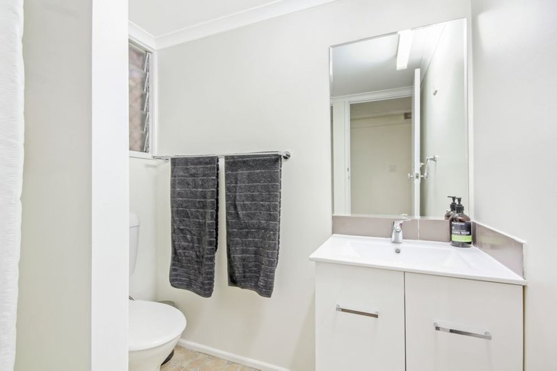 Photo - 34 Strathdale Street, Aspley QLD 4034 - Image 15