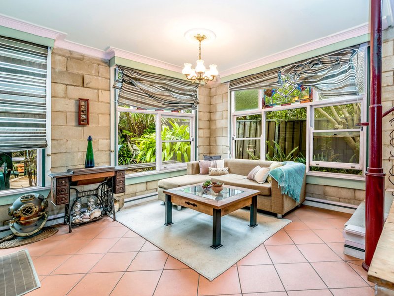 Photo - 34 Stuart Street, Helensburgh NSW 2508 - Image 7