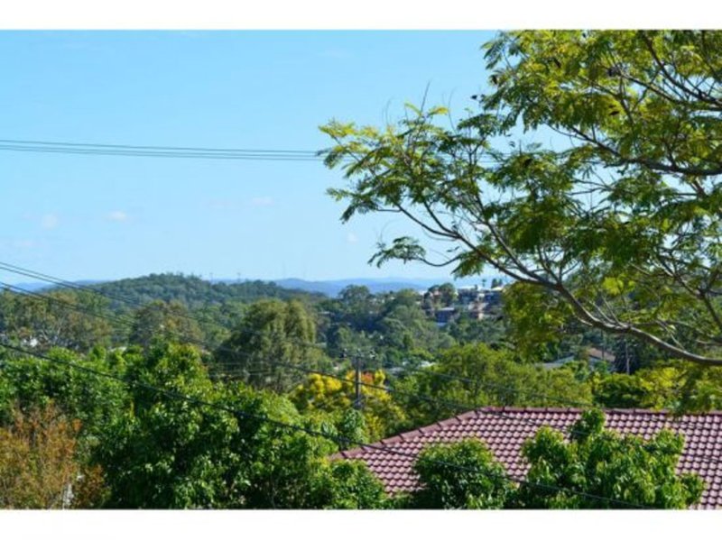 Photo - 34 Suncroft Street, Mount Gravatt QLD 4122 - Image 2