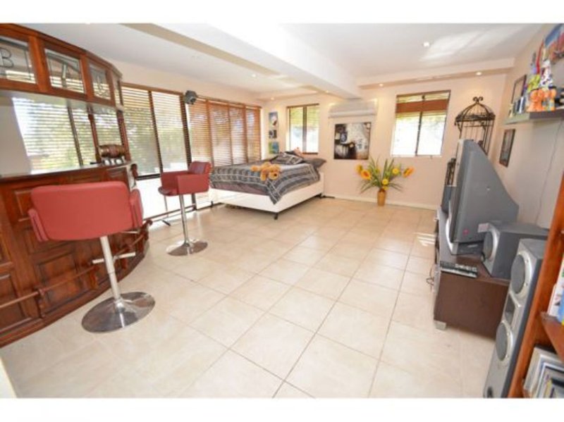 Photo - 34 Suncroft Street, Mount Gravatt QLD 4122 - Image 13