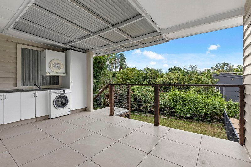 Photo - 34 Sunrise Street, Ashgrove QLD 4060 - Image 10