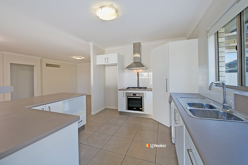 Photo - 34 Sunstone Circuit, Mango Hill QLD 4509 - Image 4