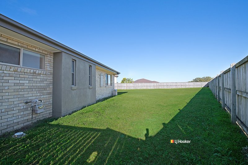 Photo - 34 Sunstone Circuit, Mango Hill QLD 4509 - Image 22