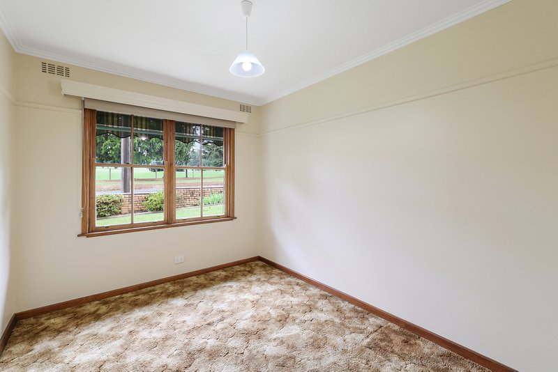 Photo - 34 Sutton Street, Warragul VIC 3820 - Image 4