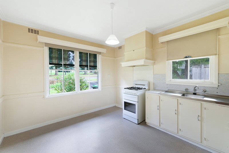 Photo - 34 Sutton Street, Warragul VIC 3820 - Image 7