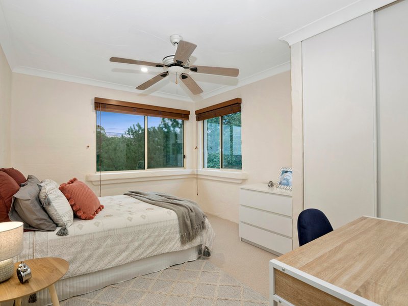 Photo - 34 Swanbourne Way, Elanora QLD 4221 - Image 22