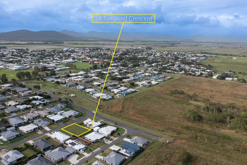 Photo - 34 Tamarind Crescent, Proserpine QLD 4800 - Image 7