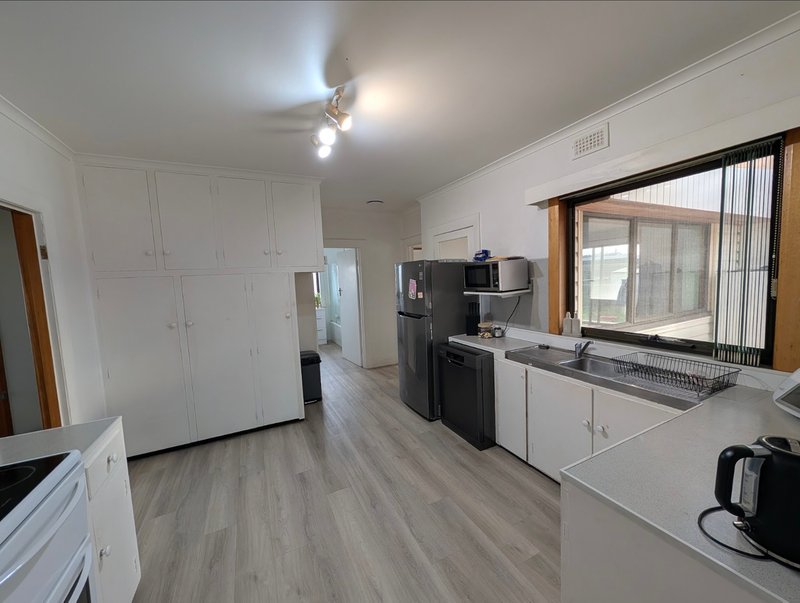 Photo - 34 Tasman Street, Devonport TAS 7310 - Image 2