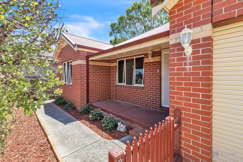 3/4 Taverner Street, Bacchus Marsh VIC 3340