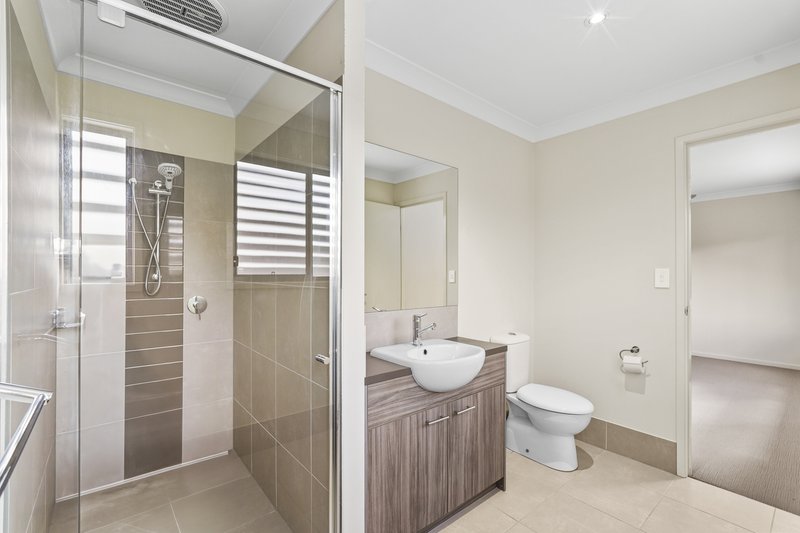 Photo - 3/4 Tea Trees Avenue, Springfield Lakes QLD 4300 - Image 10