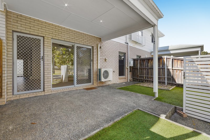 Photo - 3/4 Tea Trees Avenue, Springfield Lakes QLD 4300 - Image 16