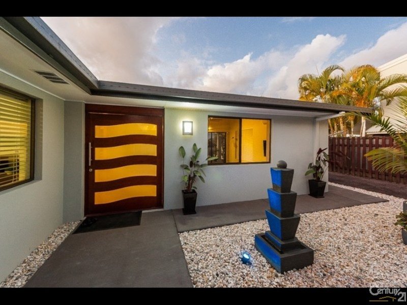 Photo - 34 Tepequar Drive, Maroochydore QLD 4558 - Image 17