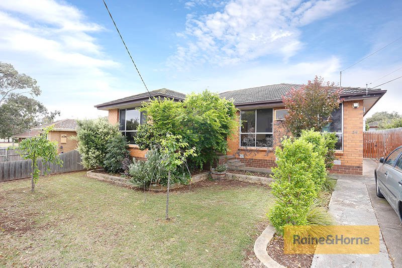 34 Tern Court, Melton VIC 3337