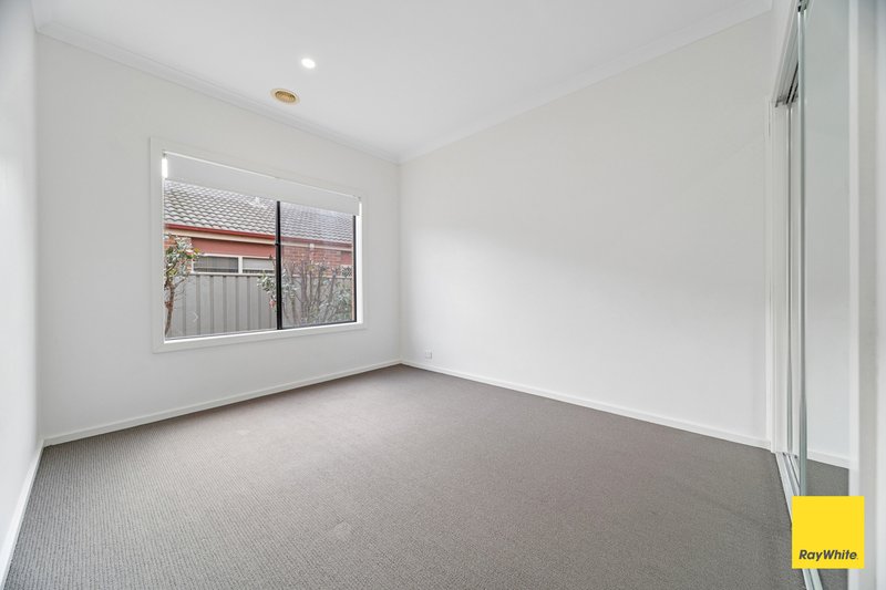 Photo - 34 The Boulevard, White Hills VIC 3550 - Image 10