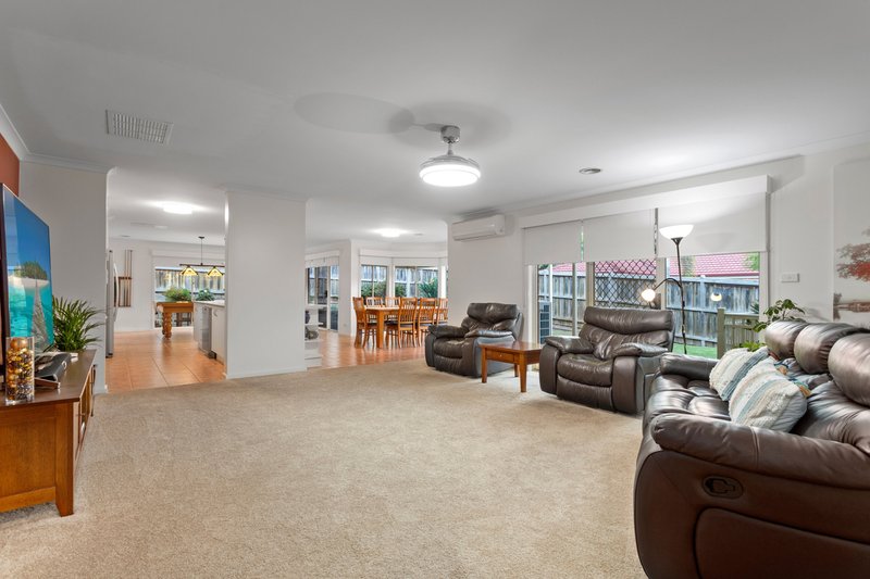 Photo - 34 The Terrace, South Morang VIC 3752 - Image 4