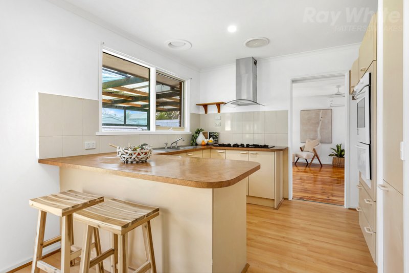 Photo - 34 Third Avenue, Chelsea Heights VIC 3196 - Image 5