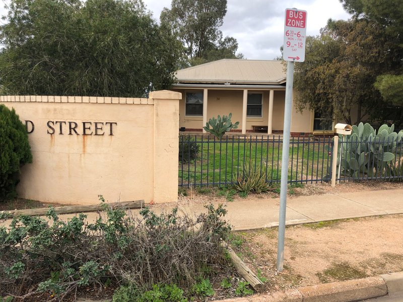 Photo - 34 Threadgold Street, Port Pirie SA 5540 - Image 17