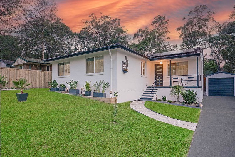 34 Tirabeenba Drive, Bolton Point NSW 2283