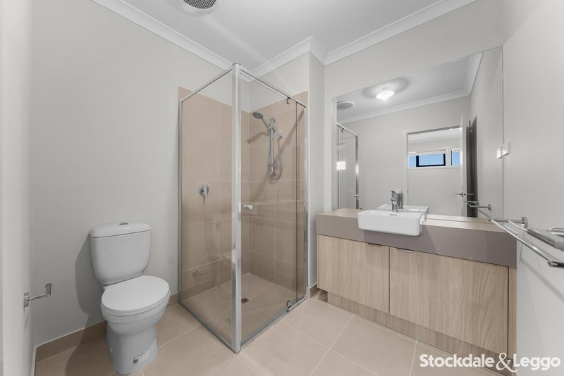 Photo - 34 Tottori Road, Truganina VIC 3029 - Image 11