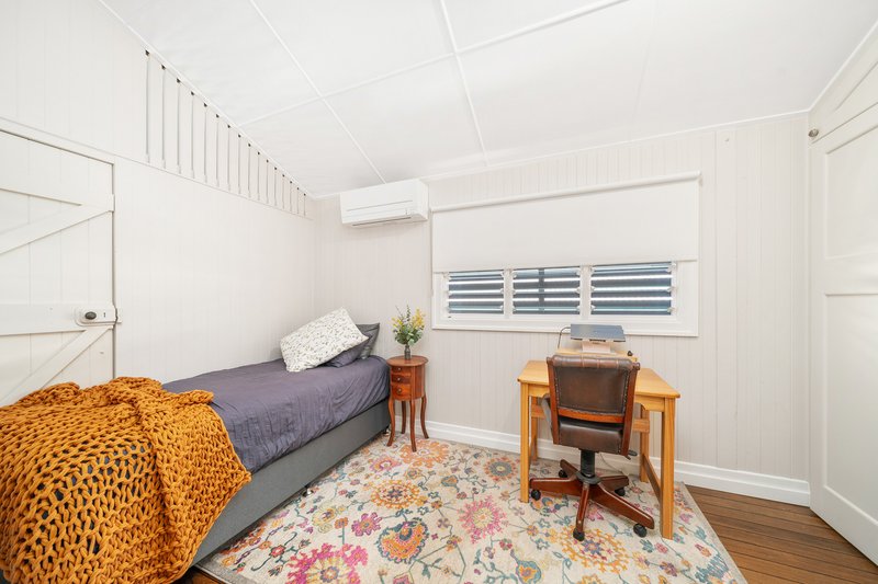 Photo - 34 Towner Street, Sandgate QLD 4017 - Image 13