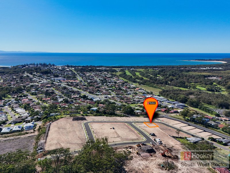 34 Trevor Judd Avenue, South West Rocks NSW 2431