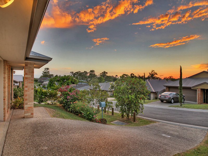 Photo - 34 Tropical Drive, Forest Lake QLD 4078 - Image 2
