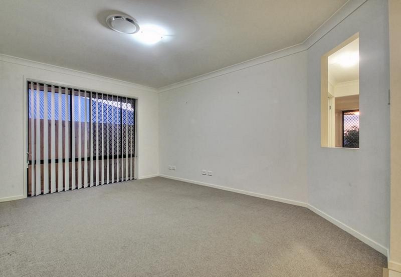 Photo - 34 Tropical Drive, Forest Lake QLD 4078 - Image 4
