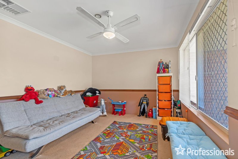 Photo - 34 Tryall Avenue, Port Kennedy WA 6172 - Image 8