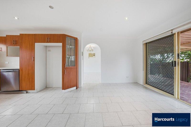 Photo - 34 Tulipwood Drive, Colyton NSW 2760 - Image 5