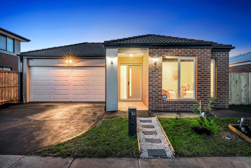 34 Turion Drive, Mickleham VIC 3064