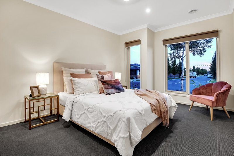 Photo - 34 Turion Drive, Mickleham VIC 3064 - Image 2