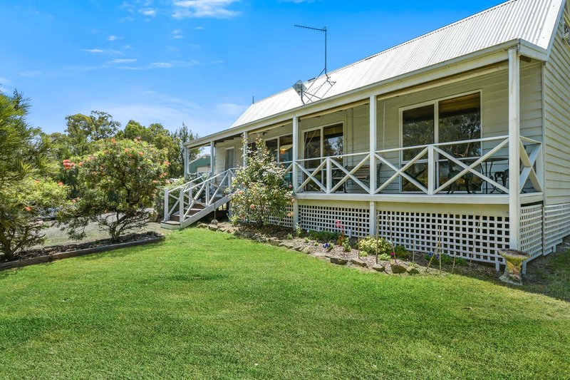 34 Turramurra Road, Maryknoll VIC 3812