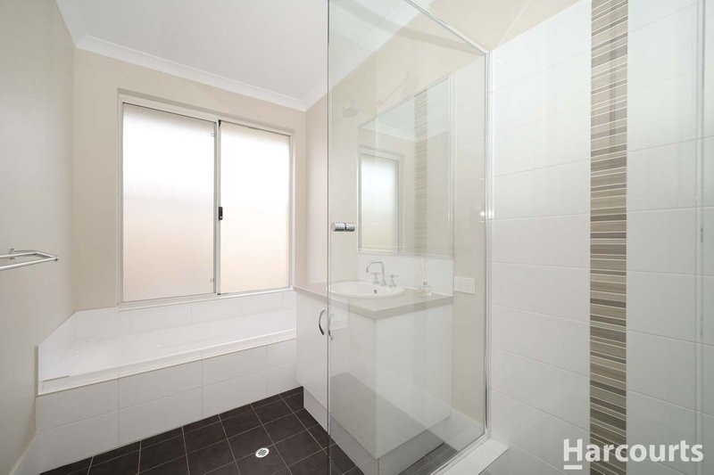 Photo - 34 Verbania Loop, Beeliar WA 6164 - Image 23