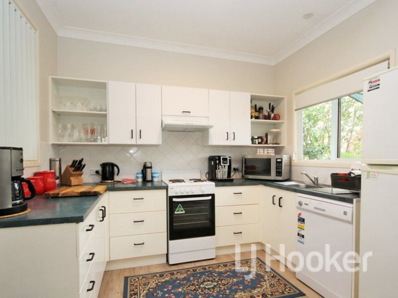 Photo - 34 Vickery Avenue, Sanctuary Point NSW 2540 - Image 4