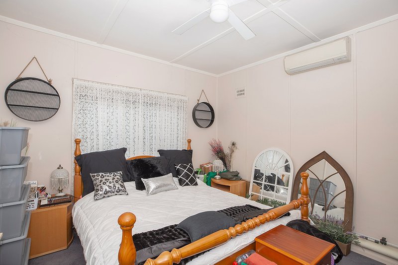 Photo - 34 Wangi Road, Fassifern NSW 2283 - Image 7