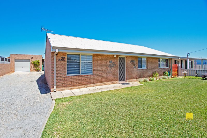 34 Ward St , Jurien Bay WA 6516