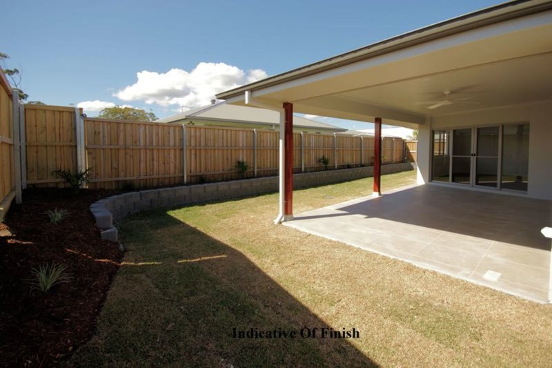 Photo - 34 Water Gum Cl , Sapphire Beach NSW 2450 - Image 3