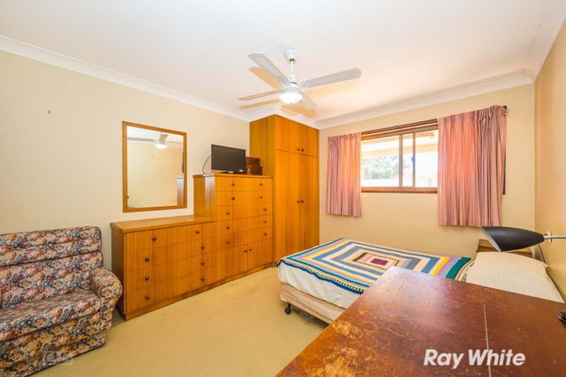 Photo - 34 Wattle Avenue, Bongaree QLD 4507 - Image 7