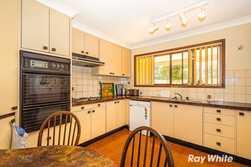 Photo - 34 Wattle Avenue, Bongaree QLD 4507 - Image 10