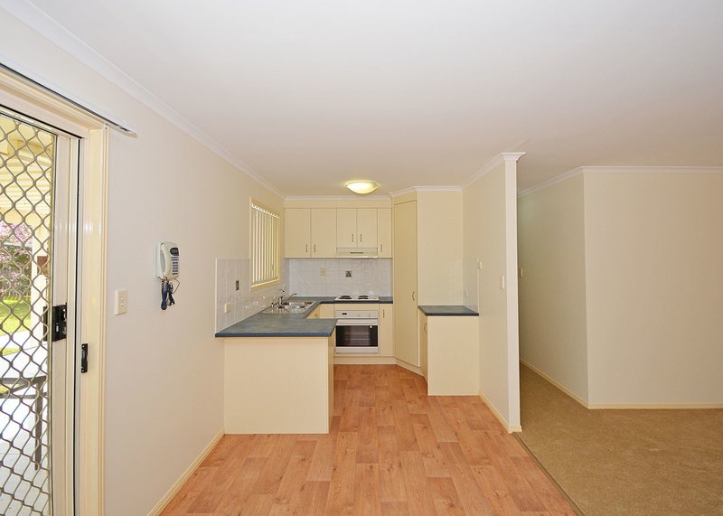 Photo - 34 Wedge Street, Urraween QLD 4655 - Image 6