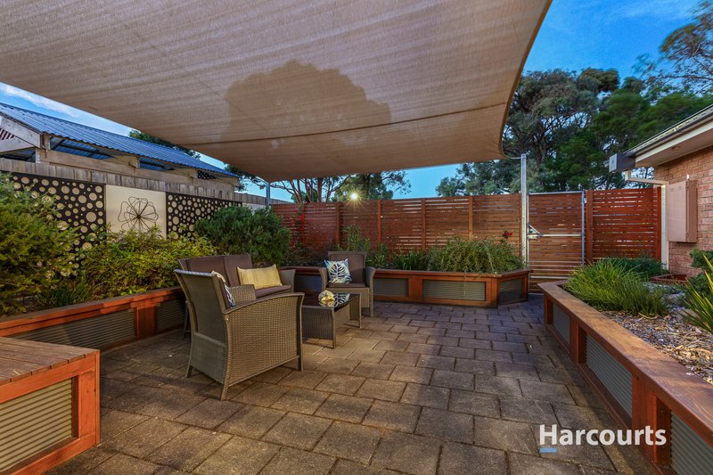 Photo - 34 Westminster Drive, Rowville VIC 3178 - Image 2