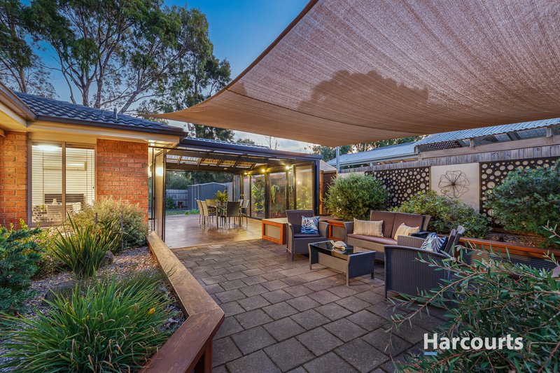 Photo - 34 Westminster Drive, Rowville VIC 3178 - Image 3