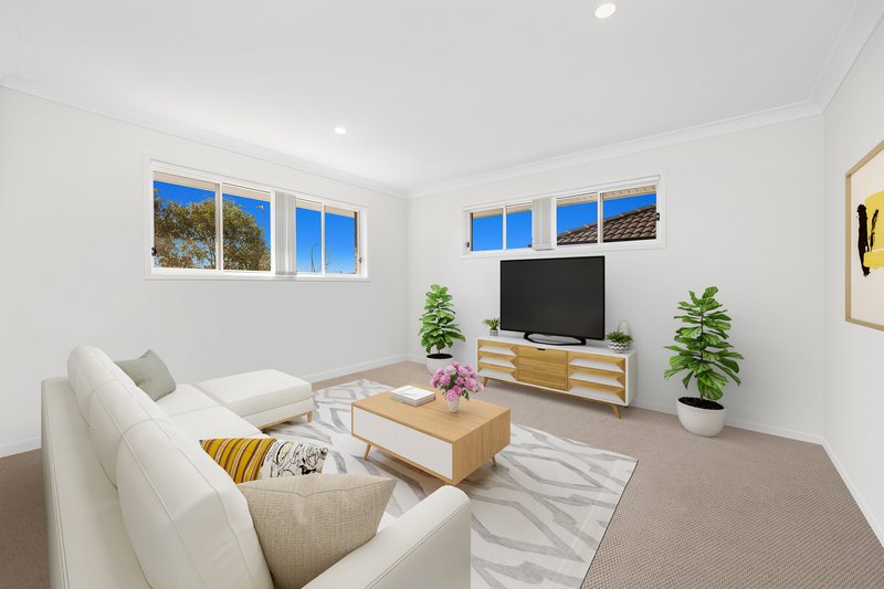 Photo - 34 Wicker Road, Park Ridge QLD 4125 - Image 2