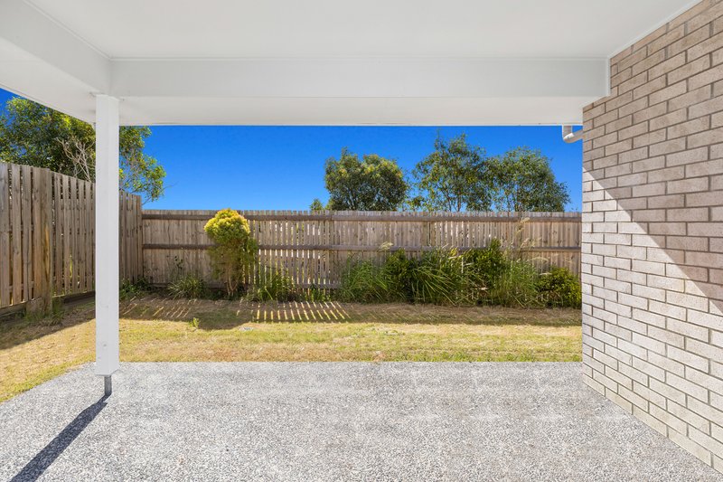 Photo - 34 Wicker Road, Park Ridge QLD 4125 - Image 6