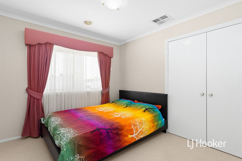 Photo - 34 William Leake Avenue, Seabrook VIC 3028 - Image 12