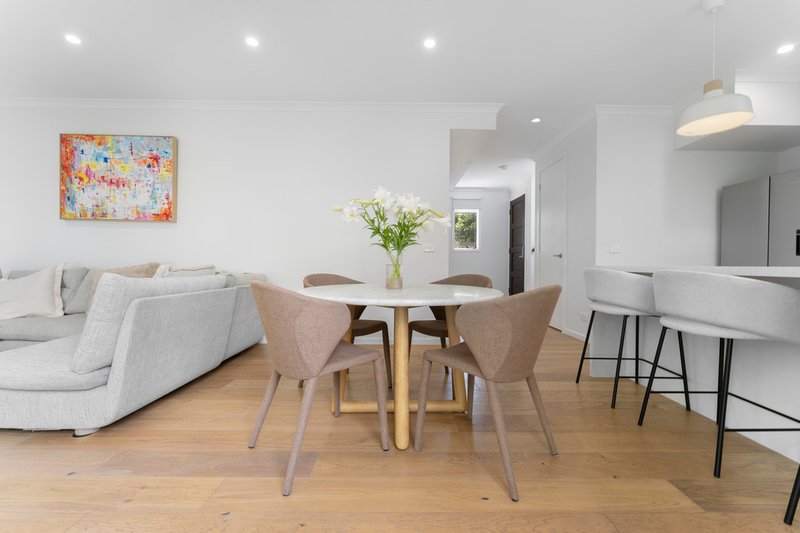 Photo - 3/4 Williams Street, Mentone VIC 3194 - Image 4