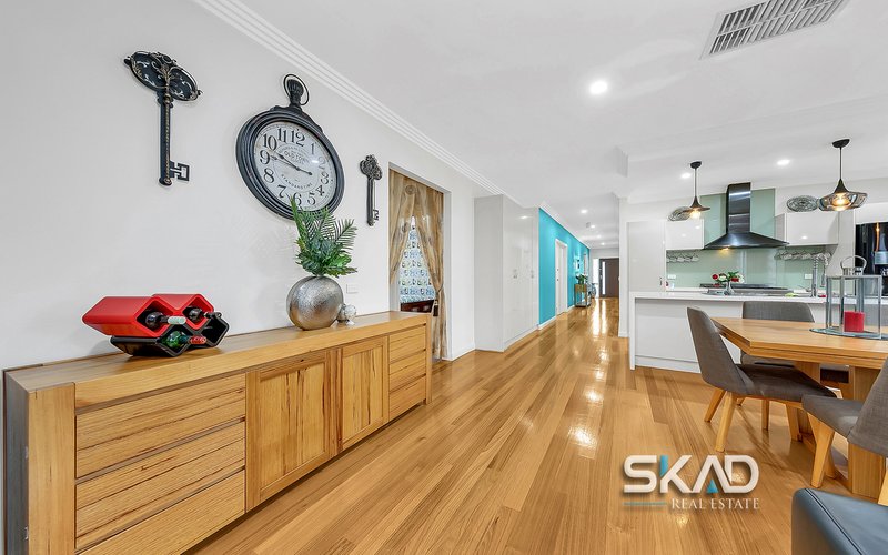 Photo - 34 Wisteria Avenue, Craigieburn VIC 3064 - Image 17
