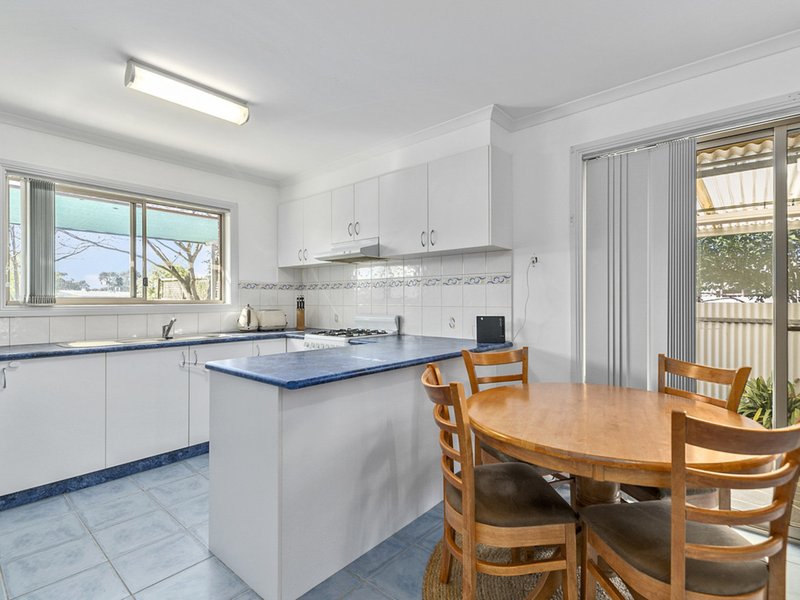 Photo - 34 Witt Street, Benalla VIC 3672 - Image 3