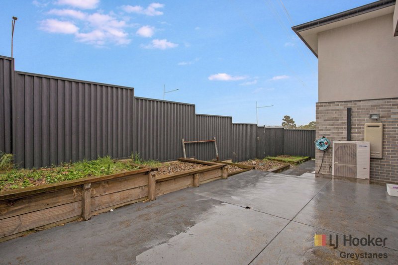 Photo - 34 Wombat Street, Pemulwuy NSW 2145 - Image 8